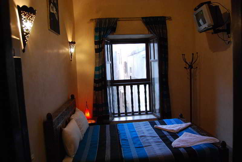 Riad Inna & Watersports Center Essaouira Exterior photo